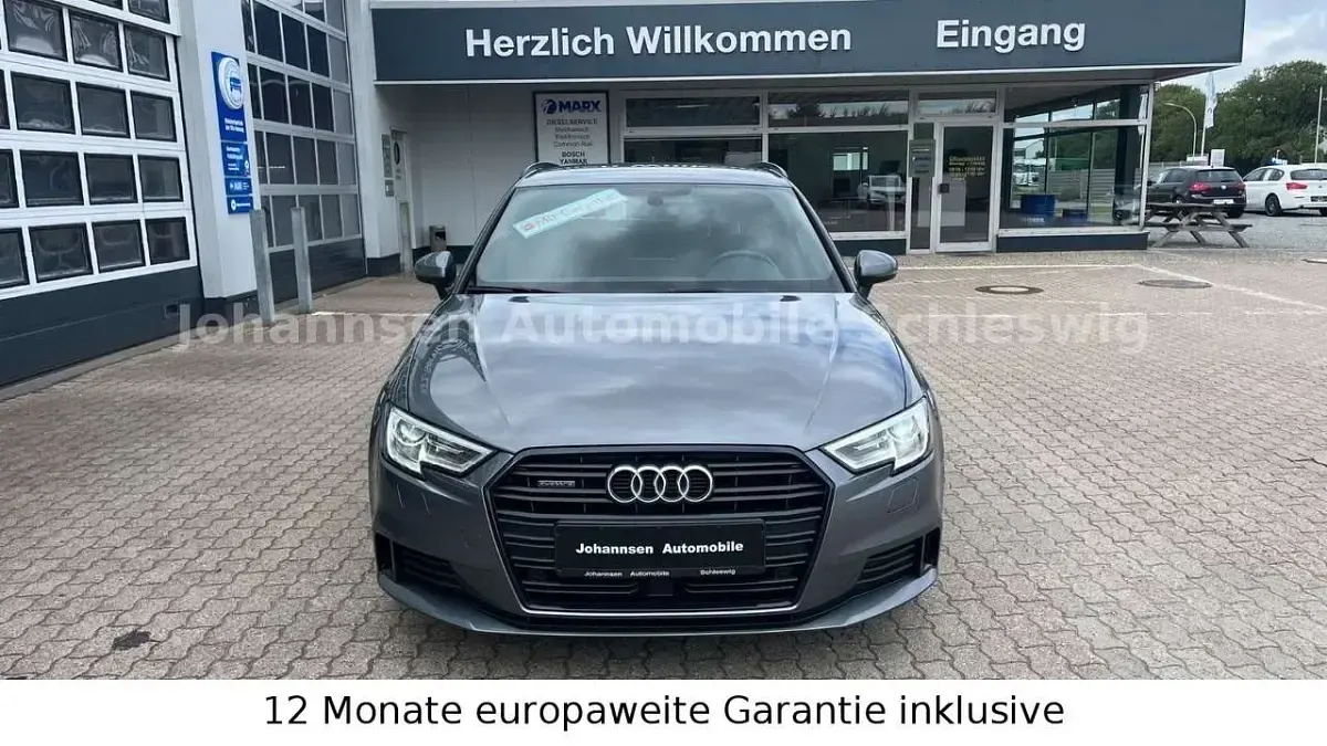 Gebraucht Audi A3 Sport 184 PS (135 kW) 2020 Monsungrau Limousine