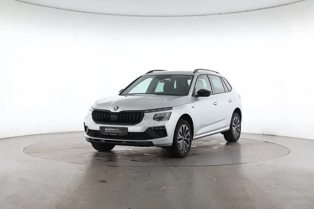 Gebraucht Skoda Kamiq Selection 150 PS (110 kW) 2025 Brilliant silber SUV