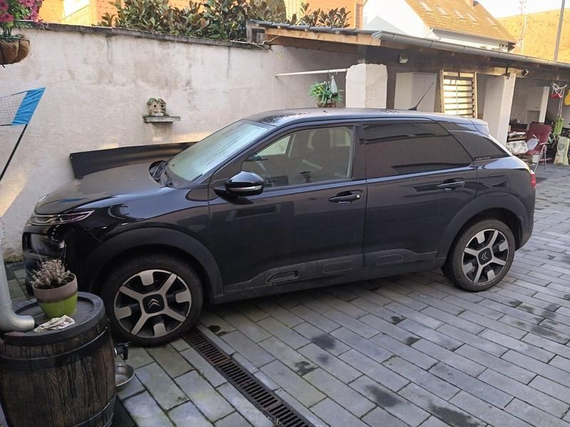 Gebraucht Citroën C4 110 PS (80 kW) 2021 Schwarz Kleinwagen