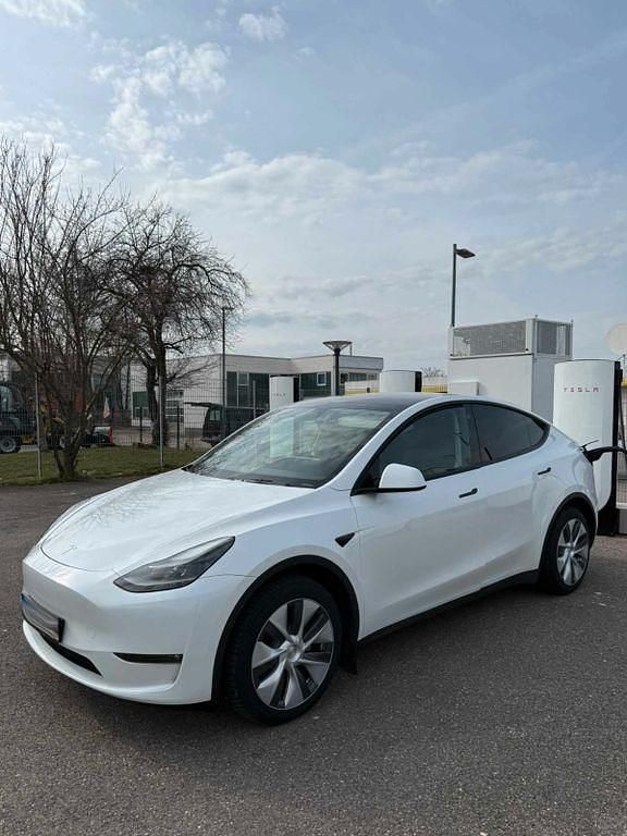 Gebraucht Tesla Model Y 378 kW (514 PS) 2023 Weiß SUV
