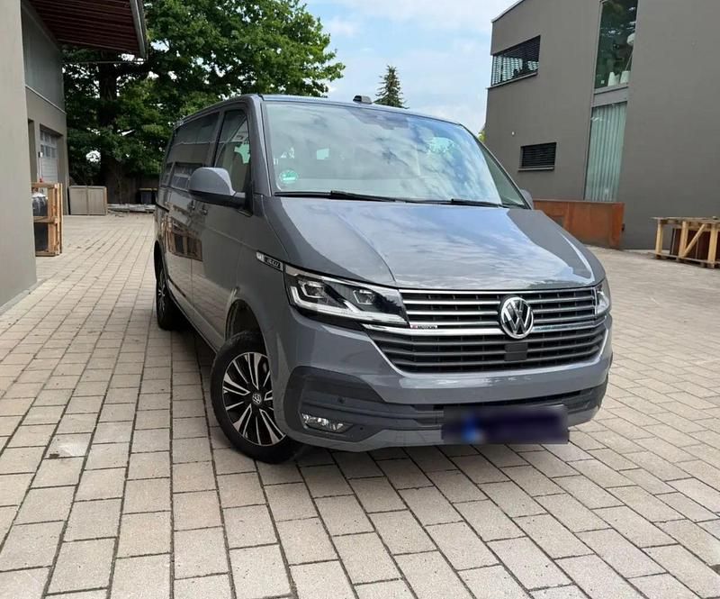 Gebraucht VW Multivan 204 PS (150 kW) 2021 Grau Van