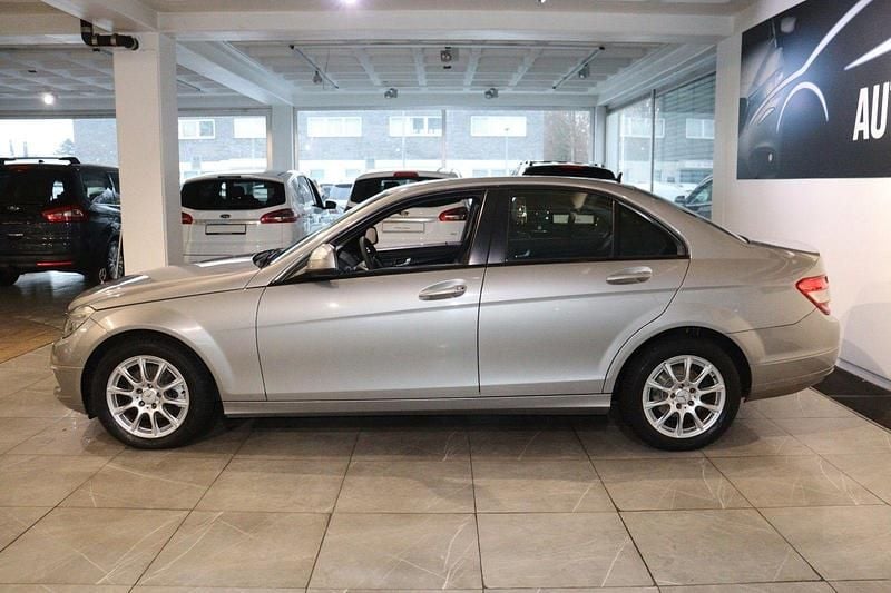 Gebraucht Mercedes C200 136 PS (100 kW) 2007 Silber Limousine
