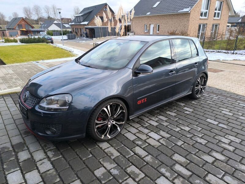 Grau Gebraucht 2008 VW Golf VI GTI Limousine | 3.990 € (Superpreis) - Bild 1/4