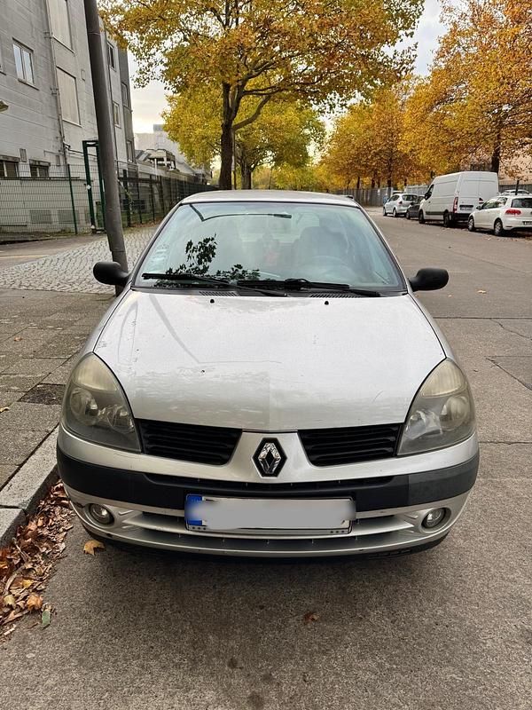 Grau Gebraucht 2007 Renault Clio II Kleinwagen | 1.200 € - Bild 1/4