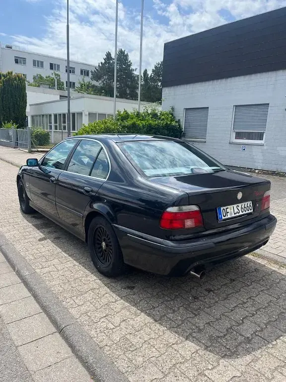 Gebraucht BMW 520 150 PS (110 kW) 1998 Schwarz Limousine