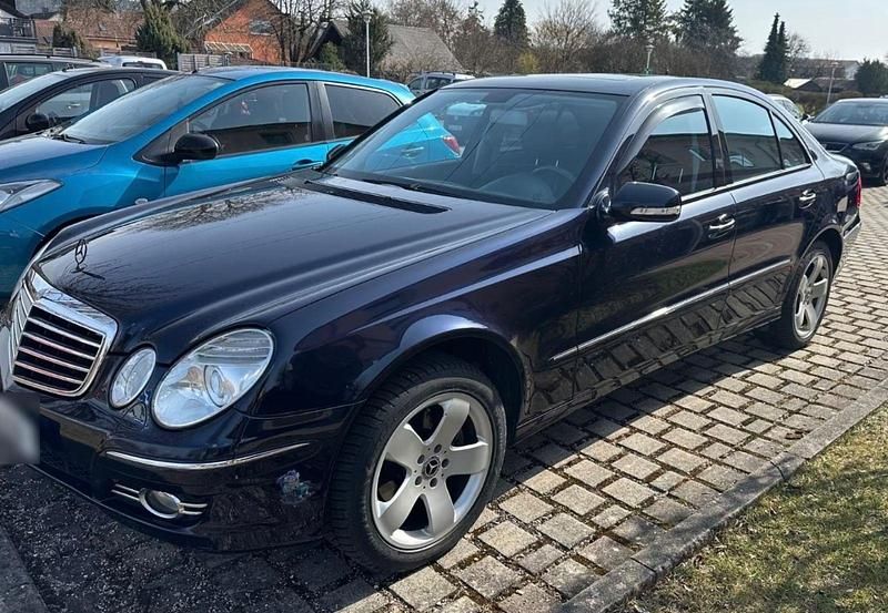 Gebraucht Mercedes E280 Avantgarde 231 PS (169 kW) 2007 Blau Limousine