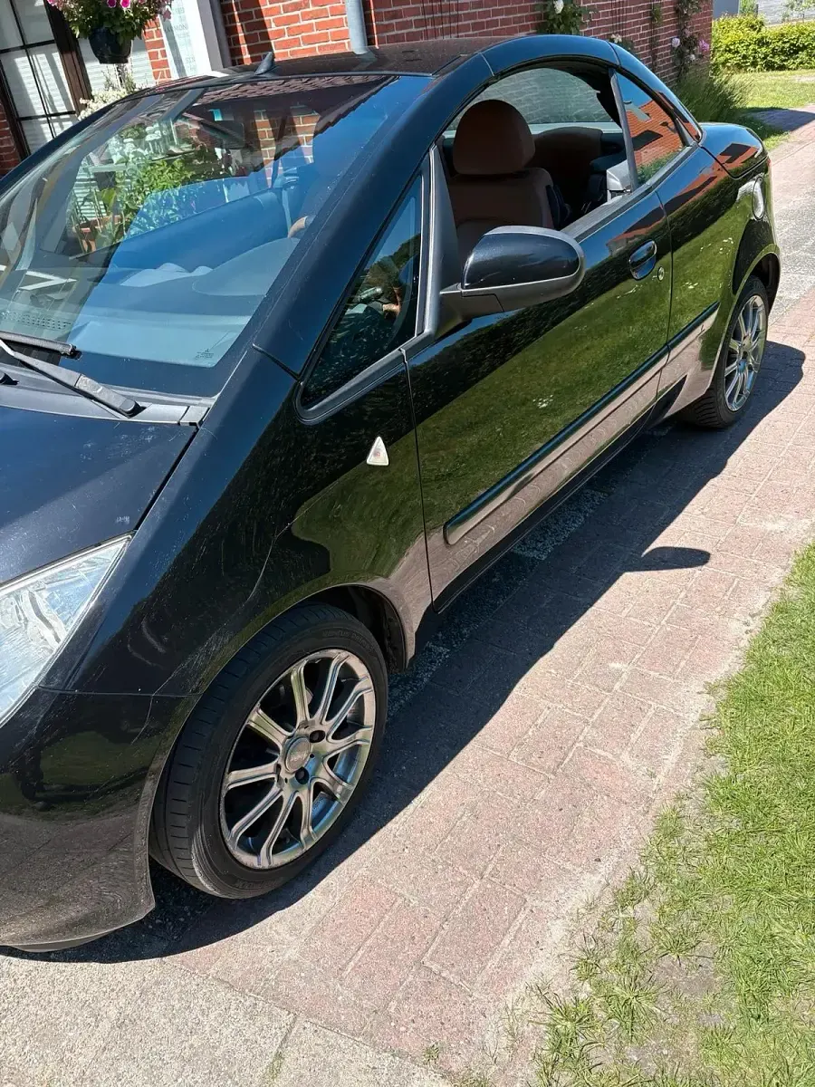 Gebraucht Mitsubishi Colt 80 PS (58 kW) 2008 Schwarz Cabrio