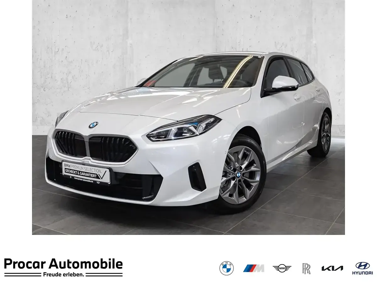 Gebraucht BMW 123 Shadowline 204 PS (150 kW) 2025 Weiß Kleinwagen