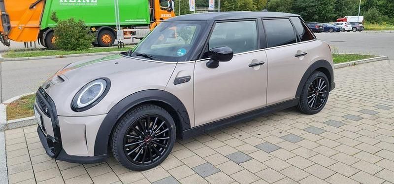 Second-hand Mini Cooper S 178 CP (130 kW) 2022 Bej Hatchback