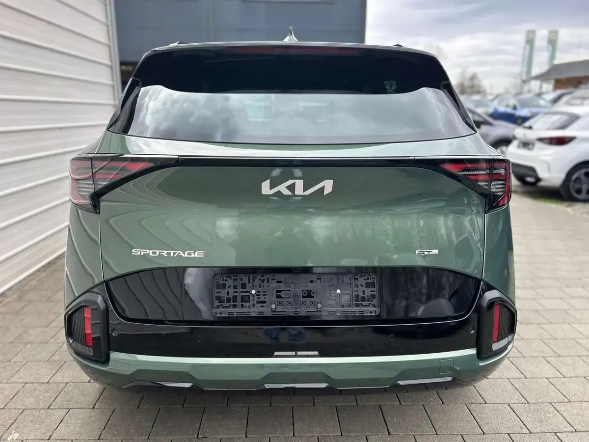 Neu Kia Sportage GT-Line 150 PS (110 kW) 2026 Experience grün metallic SUV
