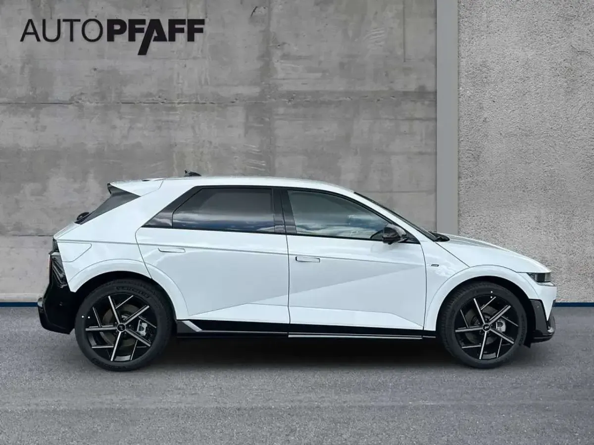 Neu Hyundai Ioniq 5 N Line 239 kW (325 PS) 2026 Grau SUV