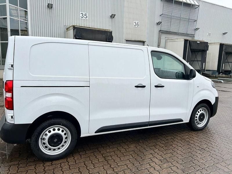 Weiß Neu 2025 Fiat Scudo Van / Kleinbus | 29.738 € (Guter Preis) - Bild 1/4