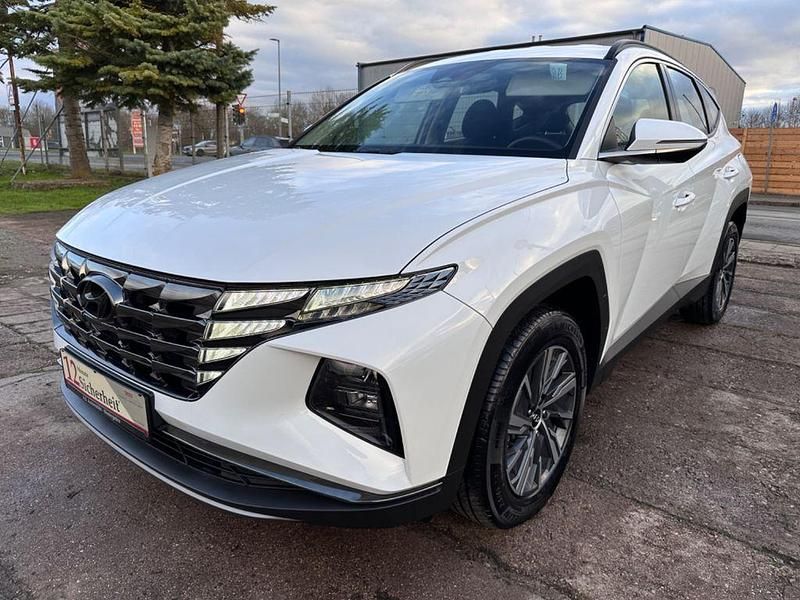 Weiß Gebraucht 2021 Hyundai Tucson Trend SUV | 24.990 € (Superpreis) - Bild 1/4