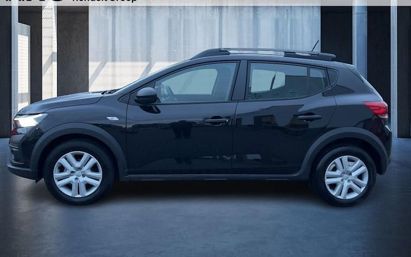 Gebraucht Dacia Sandero Essentiel 101 PS (74 kW) 2024 Schwarz Limousine