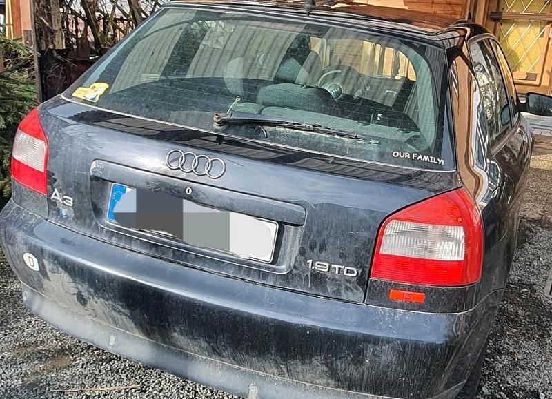 Gebraucht Audi A3 130 PS (95 kW) 2002 Schwarz Kleinwagen