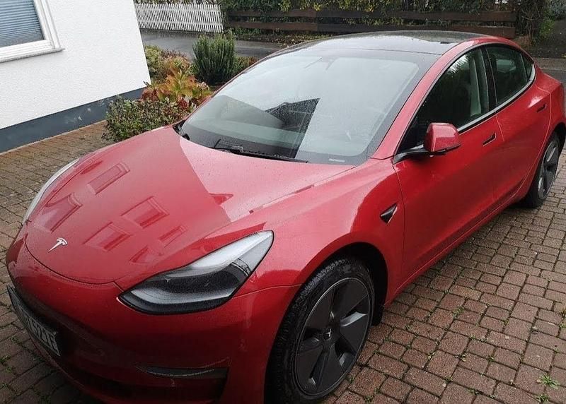 Gebraucht Tesla Model 3 359 kW (489 PS) 2021 Rot Limousine