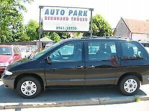 Schwarz Gebraucht 1997 Chrysler Voyager Van / Kleinbus | 2.700 € - Bild 1/4