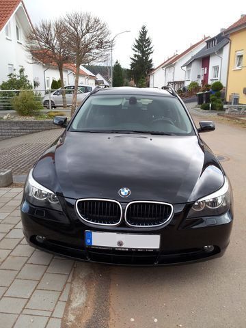 Gebraucht BMW 525 163 PS (119 kW) 2005 Schwarz Kombi