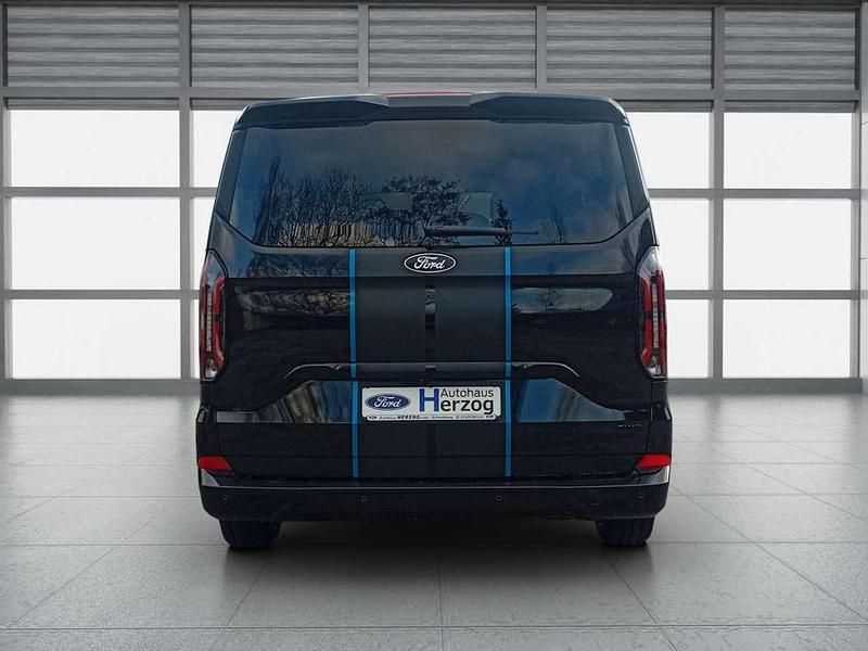 Gebraucht Ford Tourneo Sport 170 PS (125 kW) 2025 Agate black metallic Van / Kleinbus