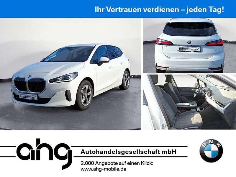 Alpinweiß Gebraucht 2024 BMW 216 Van / Kleinbus | 26.460 € (Fairer Preis) - Bild 1/4