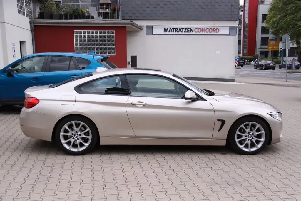 Gebraucht BMW 420 Advantage 190 PS (139 kW) 2016 Silber Coupé