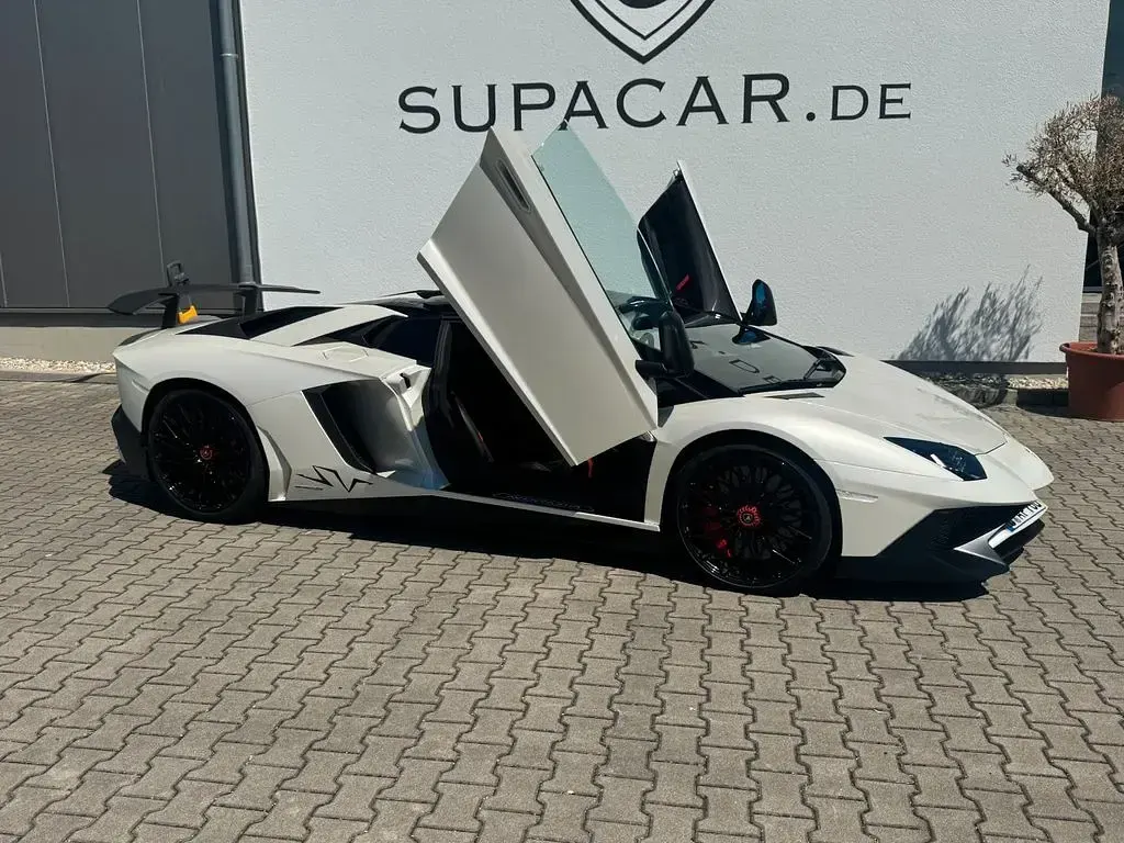 Gebraucht Lamborghini Aventador 751 PS (552 kW) 2017 Weiß Cabrio