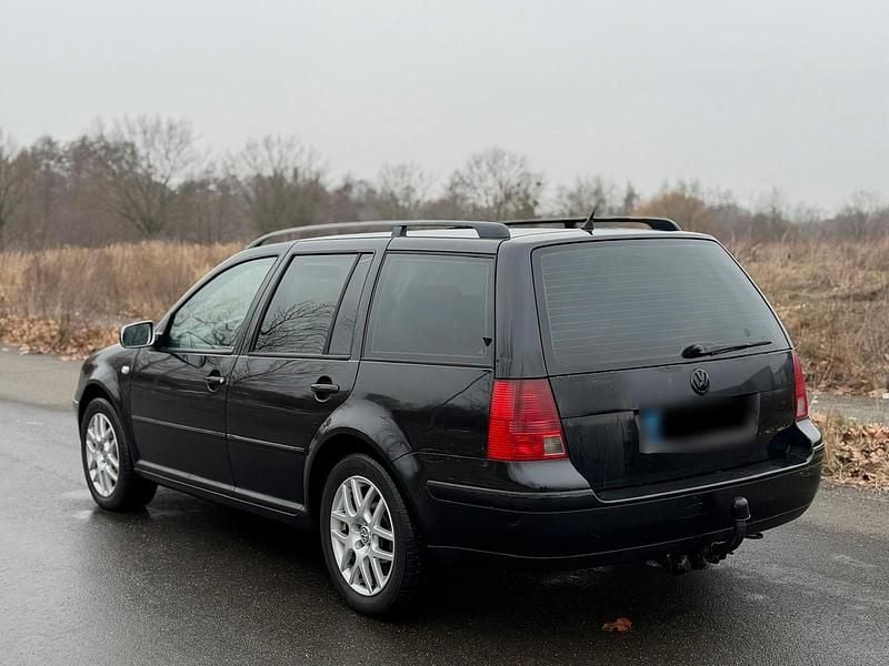 Gebraucht VW Bora 131 PS (96 kW) 2003 Schwarz Kombi