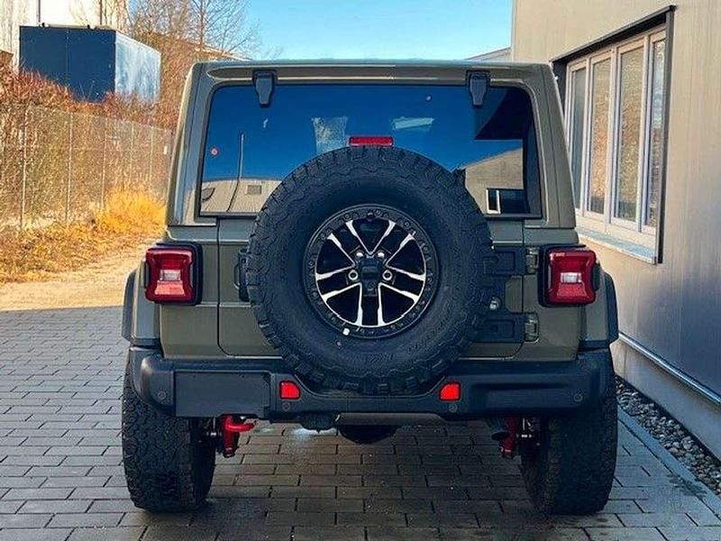 Neu Jeep Wrangler Rubicon 290 PS (213 kW) 2026 41 grün SUV
