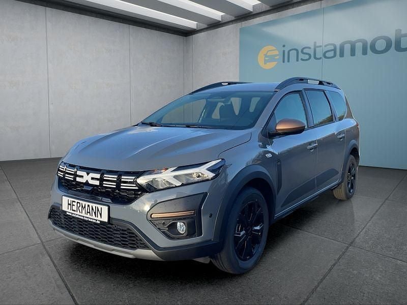 Grau Gebraucht 2025 Dacia Jogger Van / Kleinbus | 24.199 € (Fairer Preis) - Bild 1/4