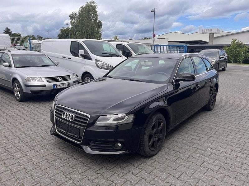 Grau Gebraucht 2009 Audi A4 Attraction Kombi | 1.990 € (Superpreis) - Bild 1/4