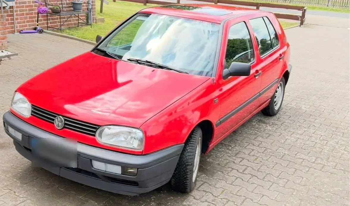 Gebraucht VW Golf III 60 PS (44 kW) 1994 Rot Limousine