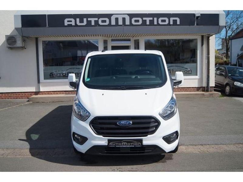 Gebraucht Ford Transit Custom 131 PS (96 kW) 2022 Frozen white Van