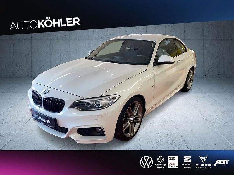 Weiß Gebraucht 2016 BMW 220 M Sport Coupé | 18.190 € (Guter Preis) - Bild 1/4