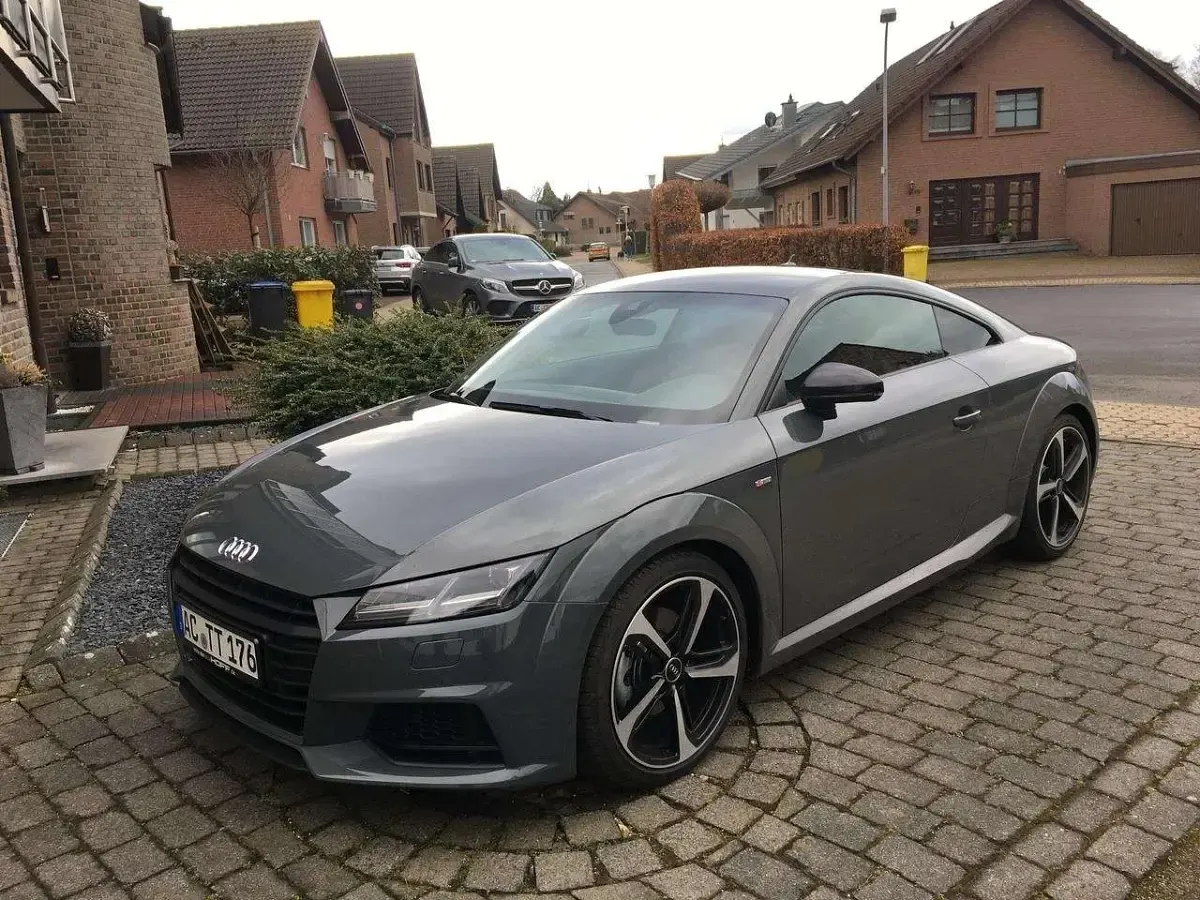 Second-hand Audi TT Exclusive 230 CP (169 kW) 2017 Gri Coupe