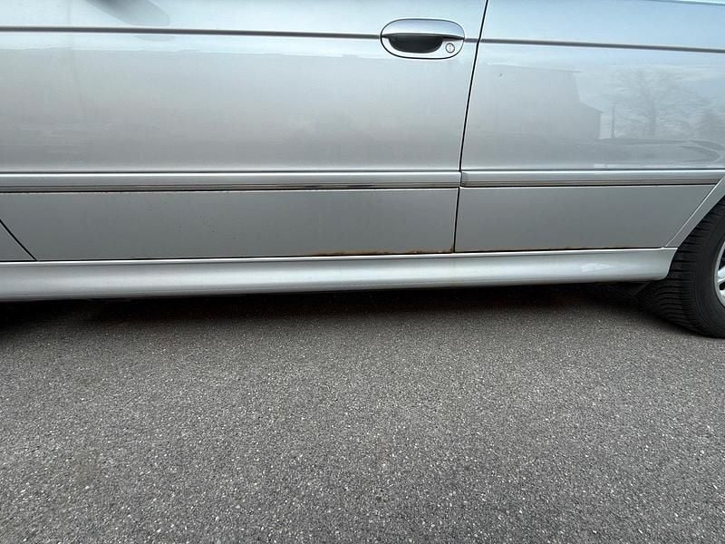 Gebraucht BMW 520 170 PS (125 kW) 2002 Silber Limousine