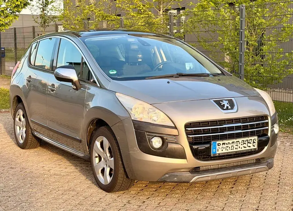 Gebraucht Peugeot 3008 Platinum 109 PS (80 kW) 2010 Grau Kombi