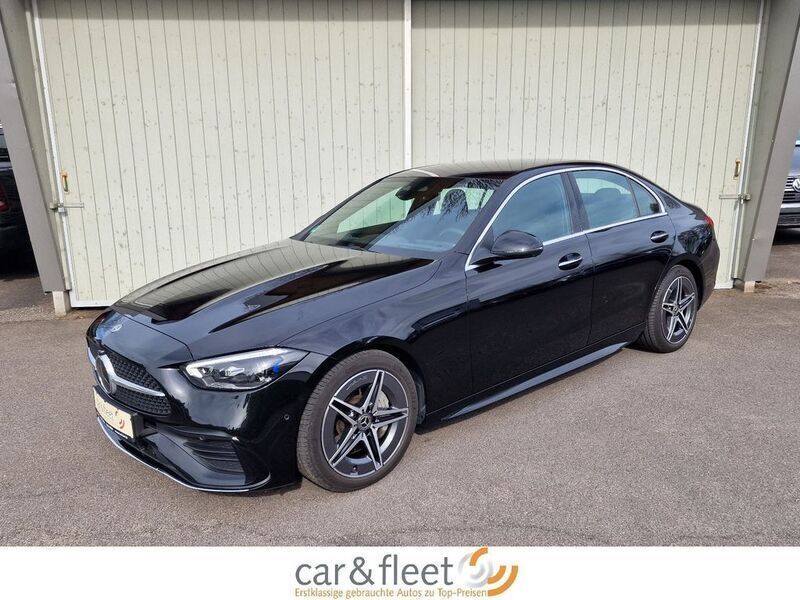 Schwarz Gebraucht 2022 Mercedes C300 AMG line Limousine | 38.980 € (Guter Preis) - Bild 1/4