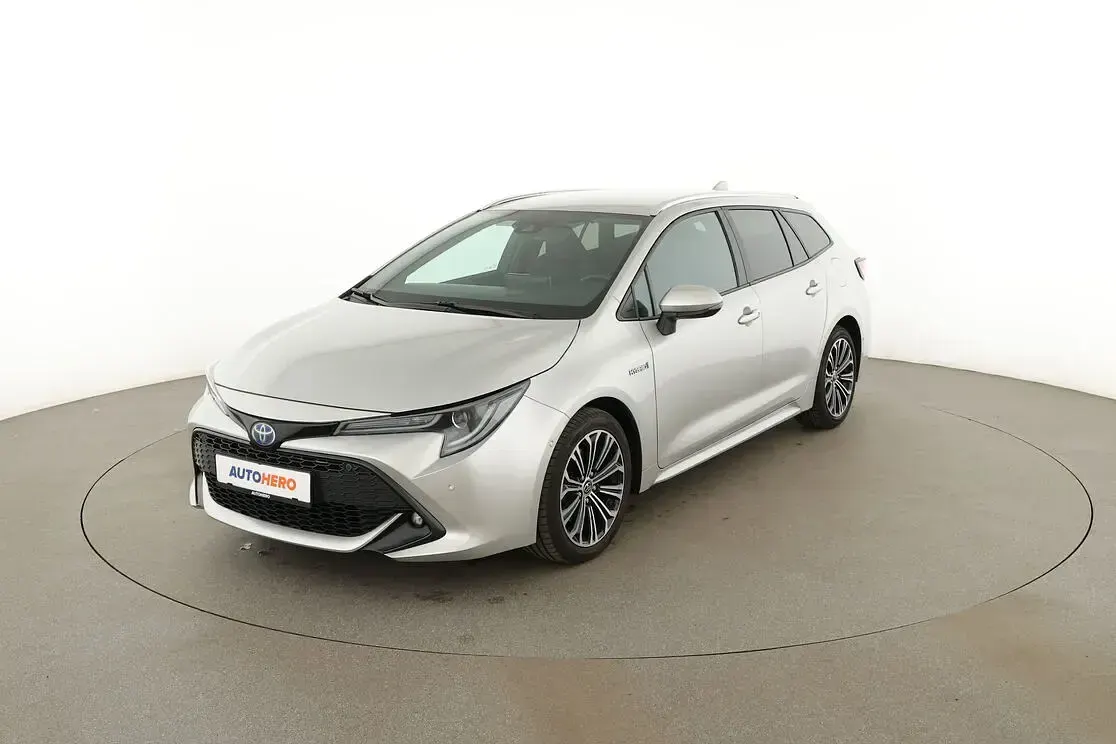 Gebraucht Toyota Corolla Club 180 PS (132 kW) 2019 Kombi