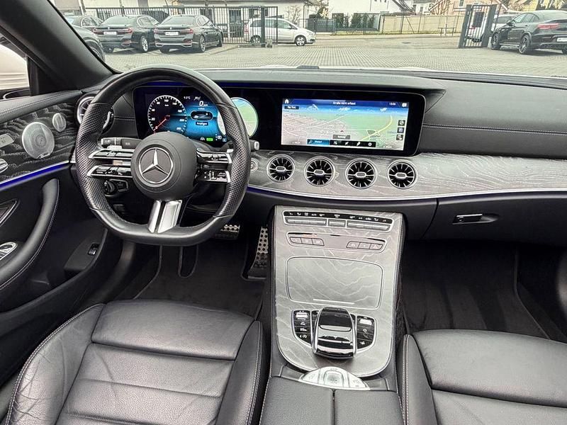 Gebraucht Mercedes E450 AMG 367 PS (269 kW) 2021 Weiß Cabrio