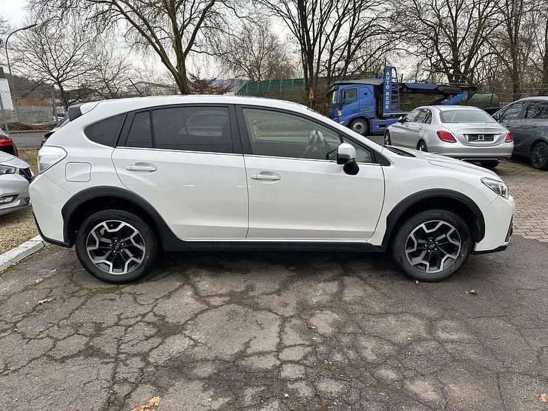 Gebraucht Subaru XV 114 PS (83 kW) 2016 Weiß SUV