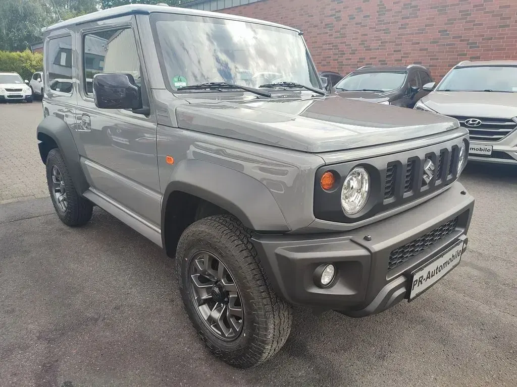 Gebraucht Suzuki Jimny Comfort+ 102 PS (75 kW) 2020 Grau SUV