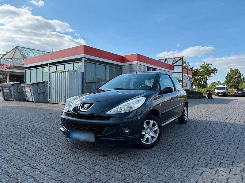 Blau Gebraucht 2009 Peugeot 206+ Kleinwagen | 1.300 € - Bild 1/4