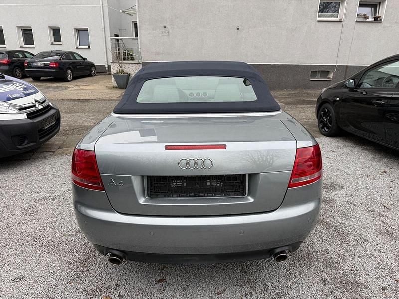 Gebraucht Audi A4 Cabriolet Exclusive 163 PS (119 kW) 2008 Grau Cabrio