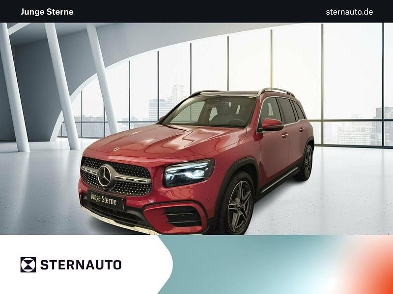 Manufaktur lack manufaktur patagonienrot metallic Gebraucht 2024 Mercedes GLB250 AMG Line Premium Plus SUV | 53.312 € (Teuer) - Bild 1/4