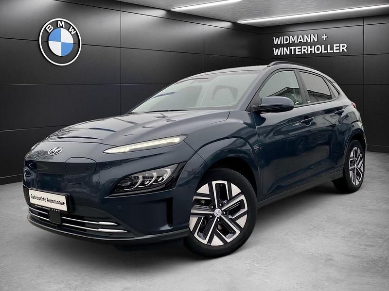 Blau Gebraucht 2021 Hyundai Kona Trend SUV | 19.680 € (Guter Preis) - Bild 1/3