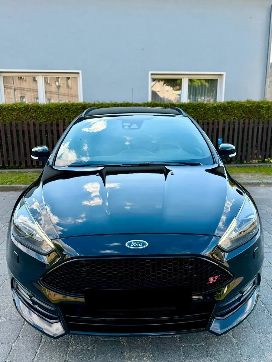 Gebraucht Ford Focus ST 184 PS (135 kW) 2017 Schwarz Kombi