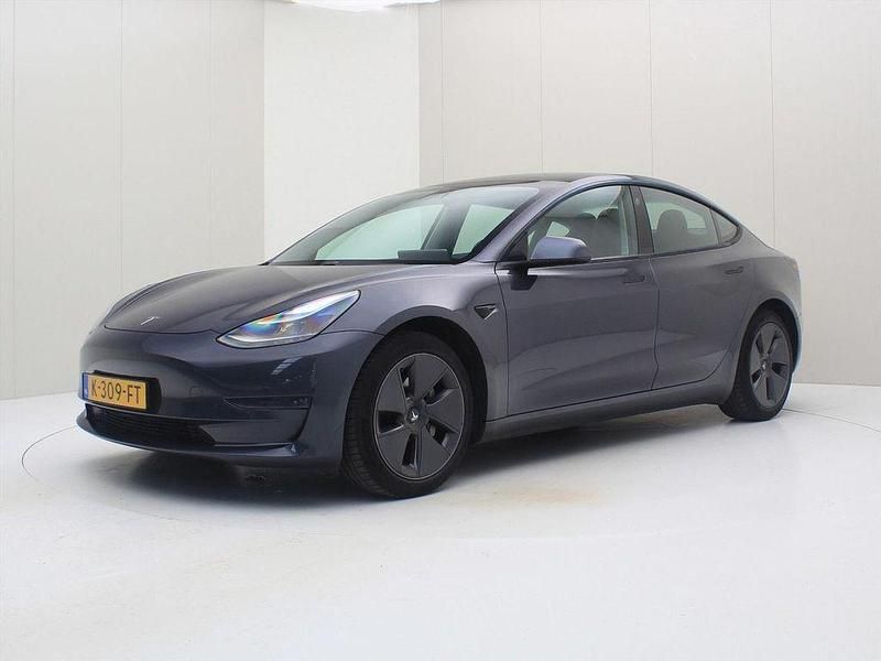 Grau Gebraucht 2020 Tesla Model 3 Long Range AWD Limousine | 24.900 € (Fairer Preis) - Bild 1/4