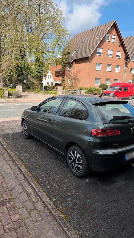 Gebraucht Seat Ibiza 64 PS (47 kW) 2004 Grün Kleinwagen