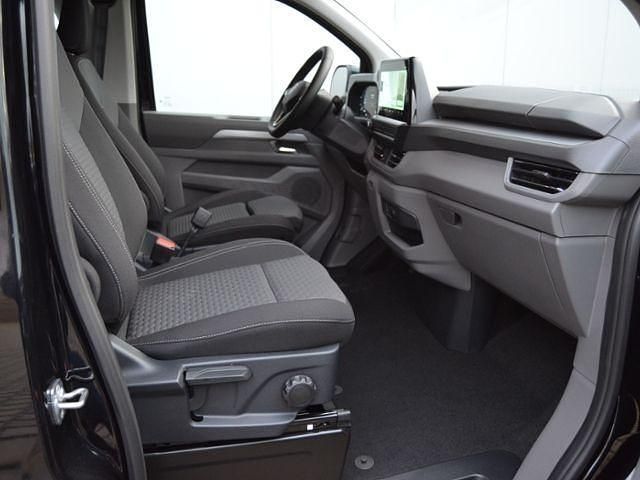 Gebraucht VW Caravelle Life 150 PS (110 kW) 2025 Schwarz Van / Kleinbus