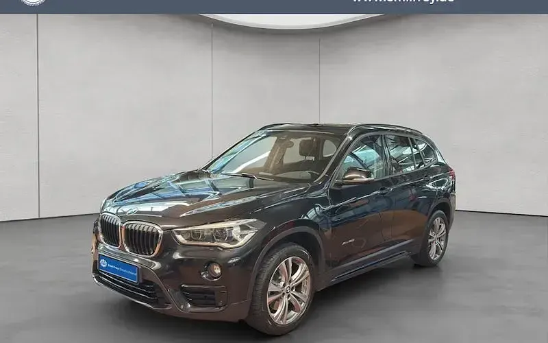 Używany BMW X1 Sport Line 192 KM (141 kW) 2016 SUV